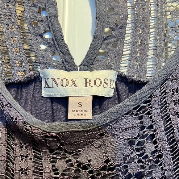 Knox Rose Blue Embellished Cropped Blouse with Bib Collar - Picture 2 of 4